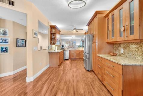 7727 Southampton Terrace Tamarac FL 33321