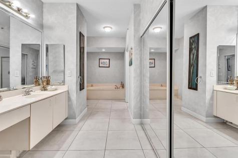 7727 Southampton Terrace Tamarac FL 33321