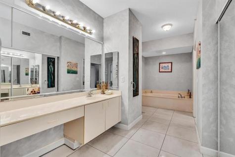 7727 Southampton Terrace Tamarac FL 33321