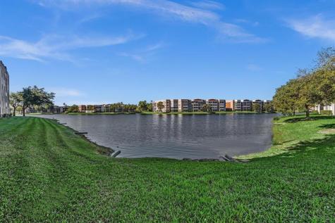 7727 Southampton Terrace Tamarac FL 33321