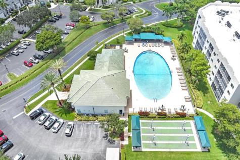 7727 Southampton Terrace Tamarac FL 33321