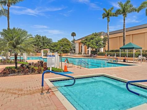 7727 Southampton Terrace Tamarac FL 33321