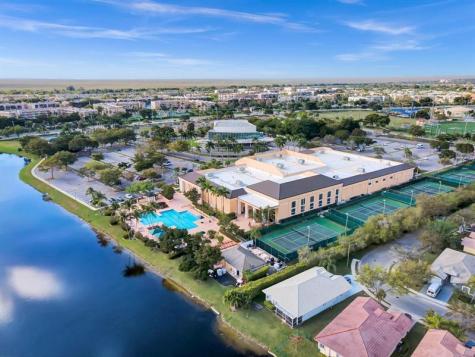 7727 Southampton Terrace Tamarac FL 33321