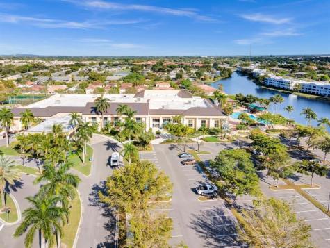 7727 Southampton Terrace Tamarac FL 33321