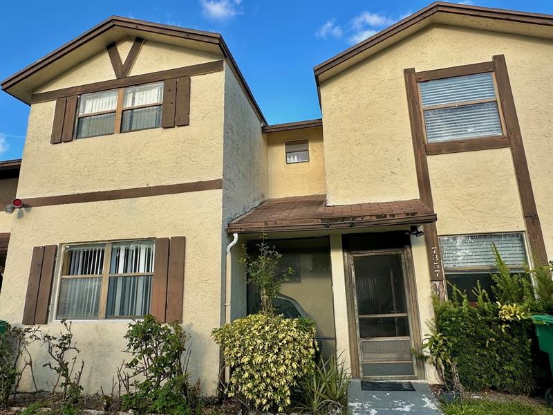 7357 NW 34th Street Lauderhill FL 33319