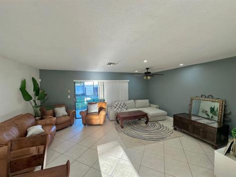 7357 NW 34th Street Lauderhill FL 33319