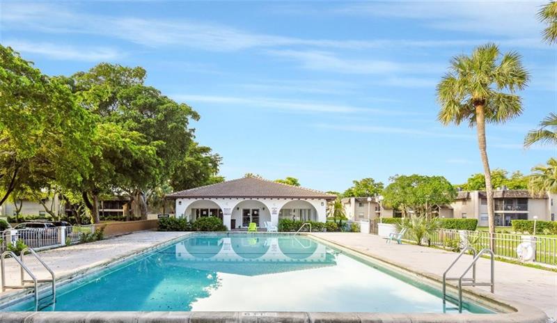 2700 Riverside Drive Coral Springs FL 33065