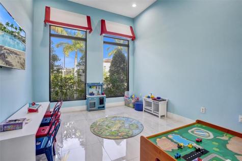 21357 NE 2nd Court Miami FL 33179