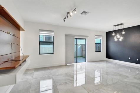 21357 NE 2nd Court Miami FL 33179