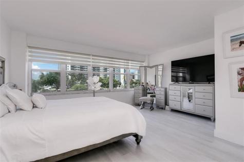 3333 NE 34th Street Fort Lauderdale FL 33308