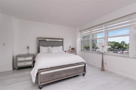3333 NE 34th Street Fort Lauderdale FL 33308
