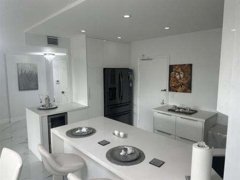 3333 NE 34th Street Fort Lauderdale FL 33308