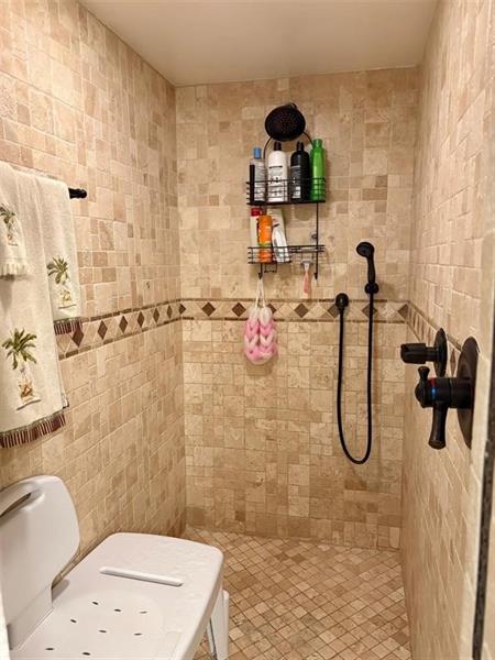 2112 S Cypress Bend Drive Pompano Beach FL 33069