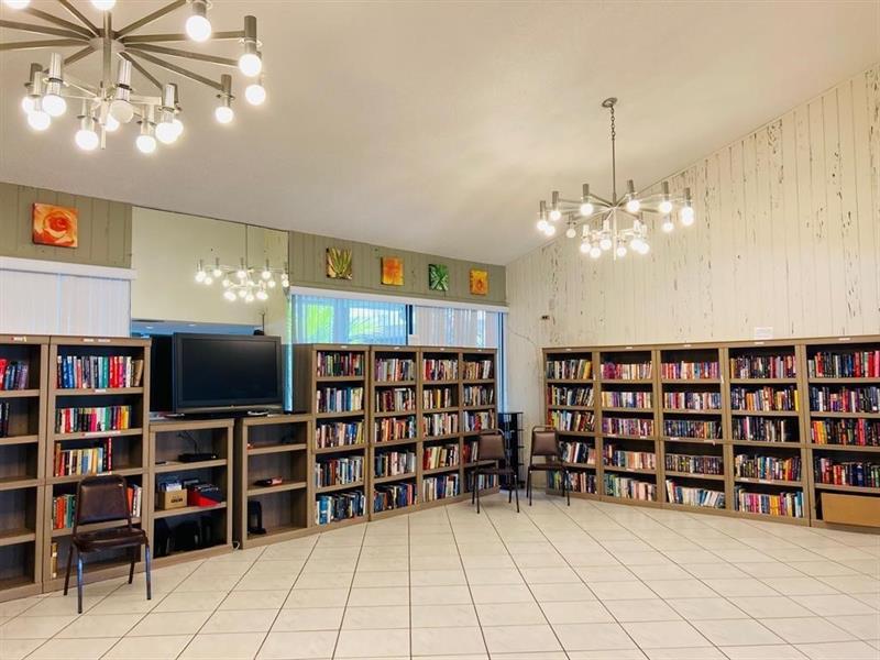 2112 S Cypress Bend Drive Pompano Beach FL 33069