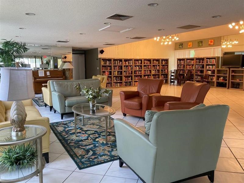 2112 S Cypress Bend Drive Pompano Beach FL 33069