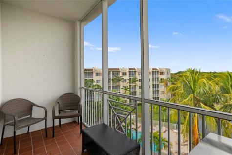 3500 Oaks Clubhouse Drive Pompano Beach FL 33069