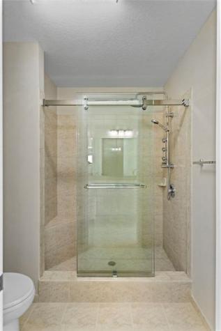 3500 Oaks Clubhouse Drive Pompano Beach FL 33069