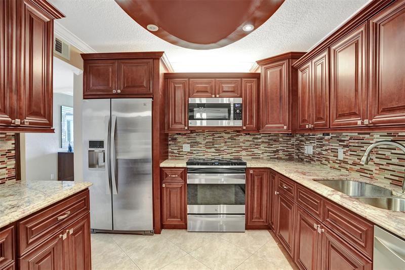 12900 SW 7th Court Pembroke Pines FL 33027