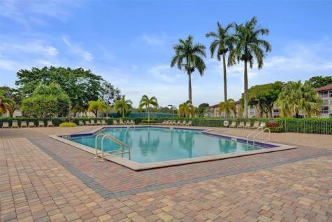 12900 SW 7th Court Pembroke Pines FL 33027