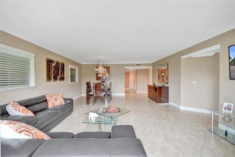 12900 SW 7th Court Pembroke Pines FL 33027