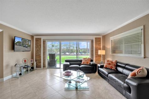 12900 SW 7th Court Pembroke Pines FL 33027