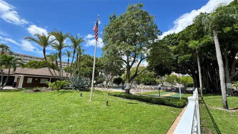2650 S Course Drive Pompano Beach FL 33069