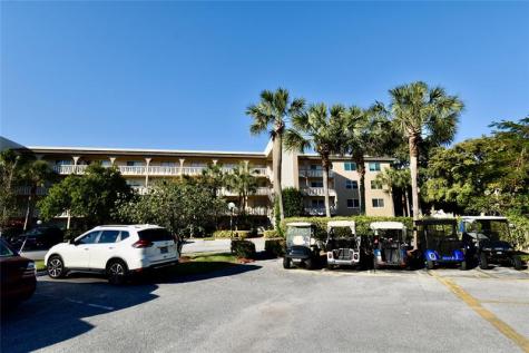 4301 Martinique Circle Coconut Creek FL 33066