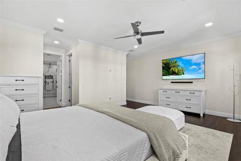 1121 NE 14th Avenue Fort Lauderdale FL 33304