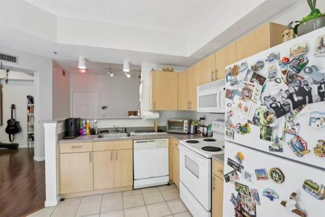 533 NE 3rd Avenue Fort Lauderdale FL 33301