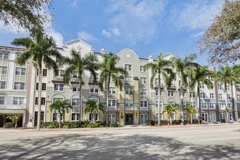 533 NE 3rd Avenue Fort Lauderdale FL 33301