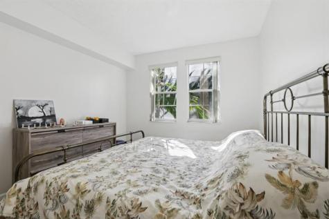 533 NE 3rd Avenue Fort Lauderdale FL 33301