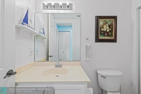 580 Pacific Grove Drive West Palm Beach FL 33401