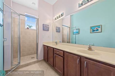 580 Pacific Grove Drive West Palm Beach FL 33401