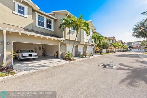 580 Pacific Grove Drive West Palm Beach FL 33401