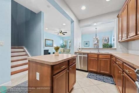 580 Pacific Grove Drive West Palm Beach FL 33401