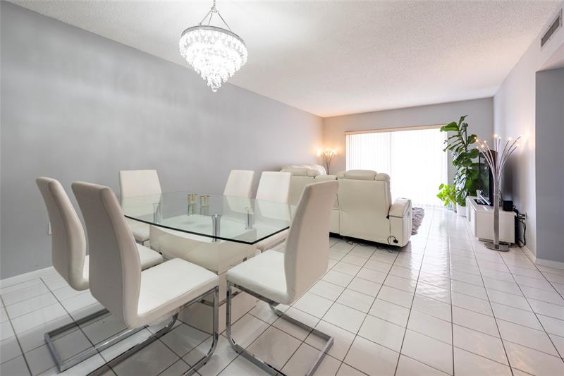 3850 Washington Street Hollywood FL 33021