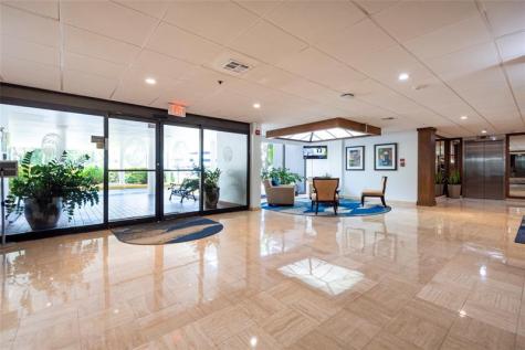 3850 Washington Street Hollywood FL 33021