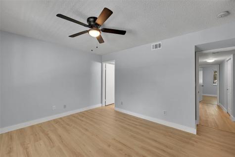 796 NW 91st Terrace Plantation FL 33324