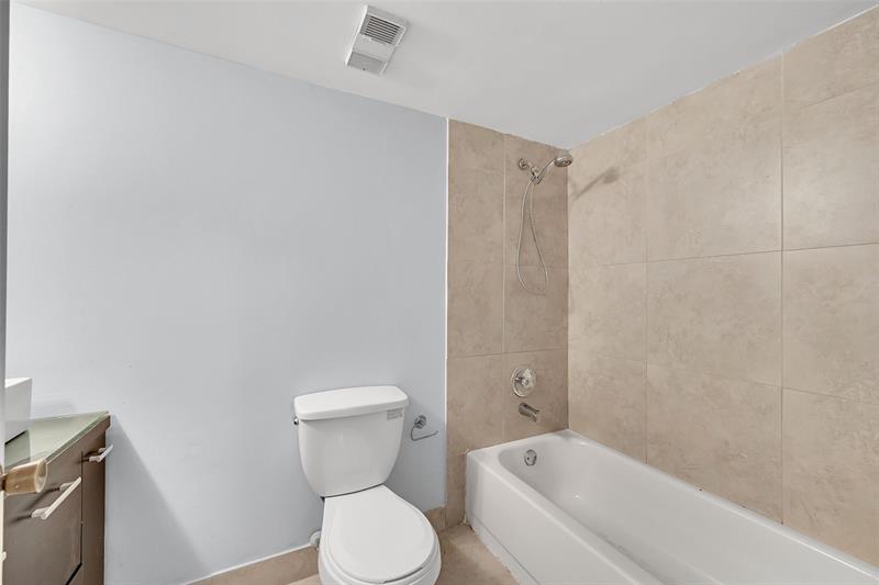 796 NW 91st Terrace Plantation FL 33324