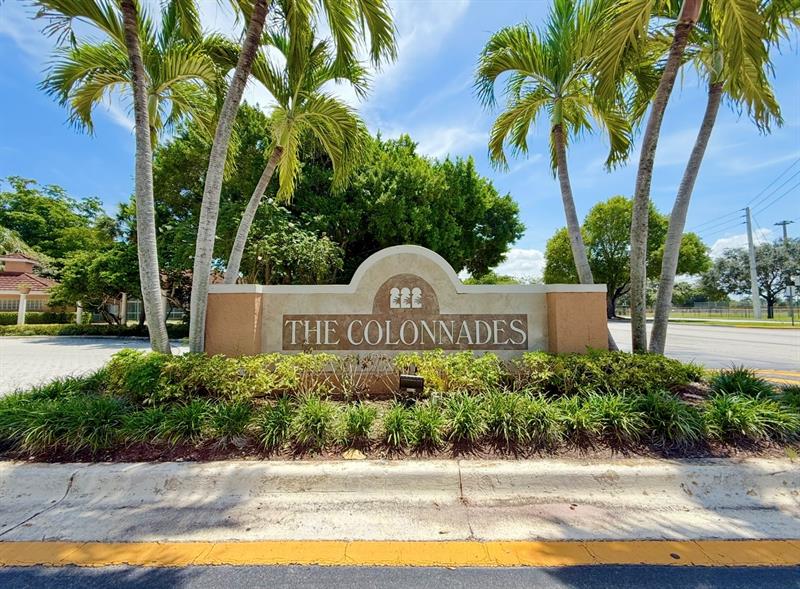 796 NW 91st Terrace Plantation FL 33324