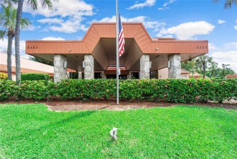 3241 Holiday Springs Boulevard Margate FL 33063