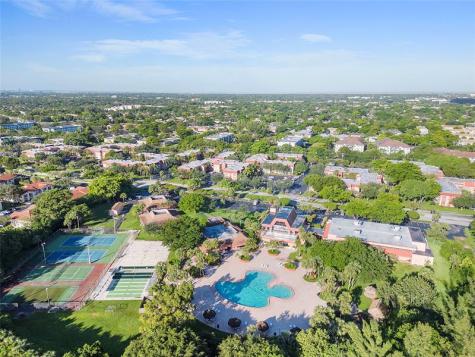 3241 Holiday Springs Boulevard Margate FL 33063