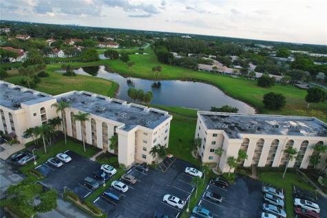 3241 Holiday Springs Boulevard Margate FL 33063