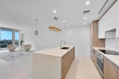 153 N Seabreeze Fort Lauderdale FL 33304