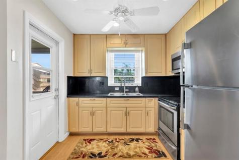 5300 Washington Street Hollywood FL 33021