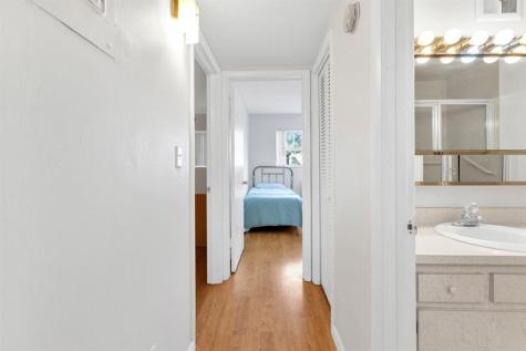 5300 Washington Street Hollywood FL 33021