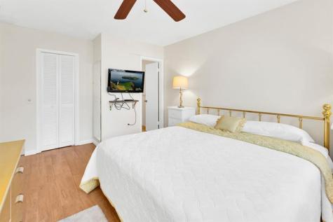 5300 Washington Street Hollywood FL 33021