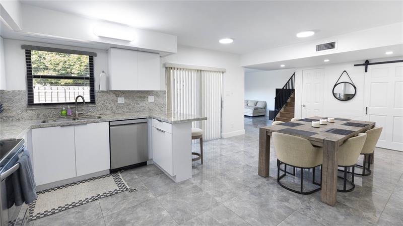 8204 SW 23rd Street North Lauderdale FL 33068