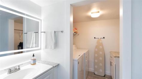 8204 SW 23rd Street North Lauderdale FL 33068