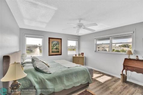 500 Grove Isle Circle Vero Beach FL 32962